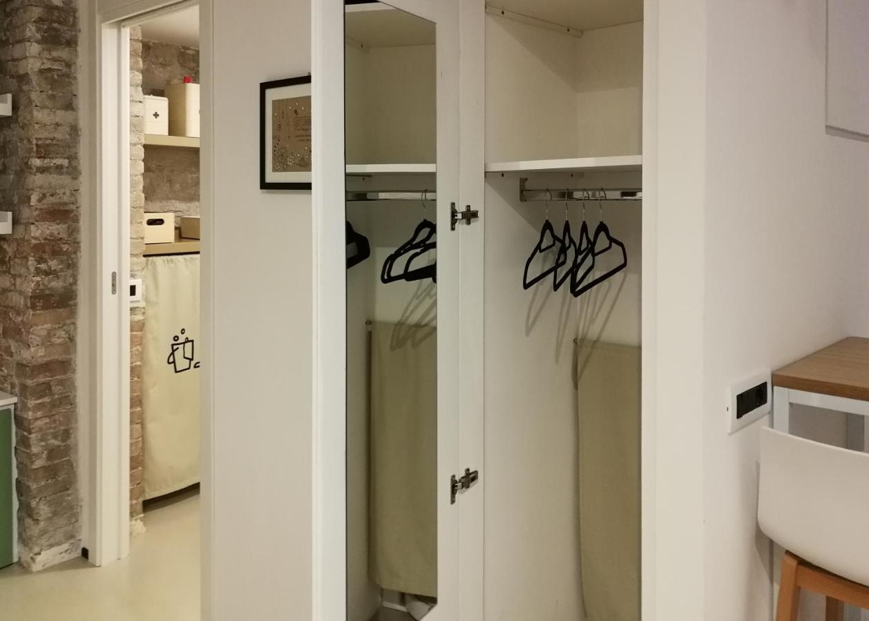 ペルージャLoft Garibaldi, Garage Privato!アパートメント エクステリア 写真